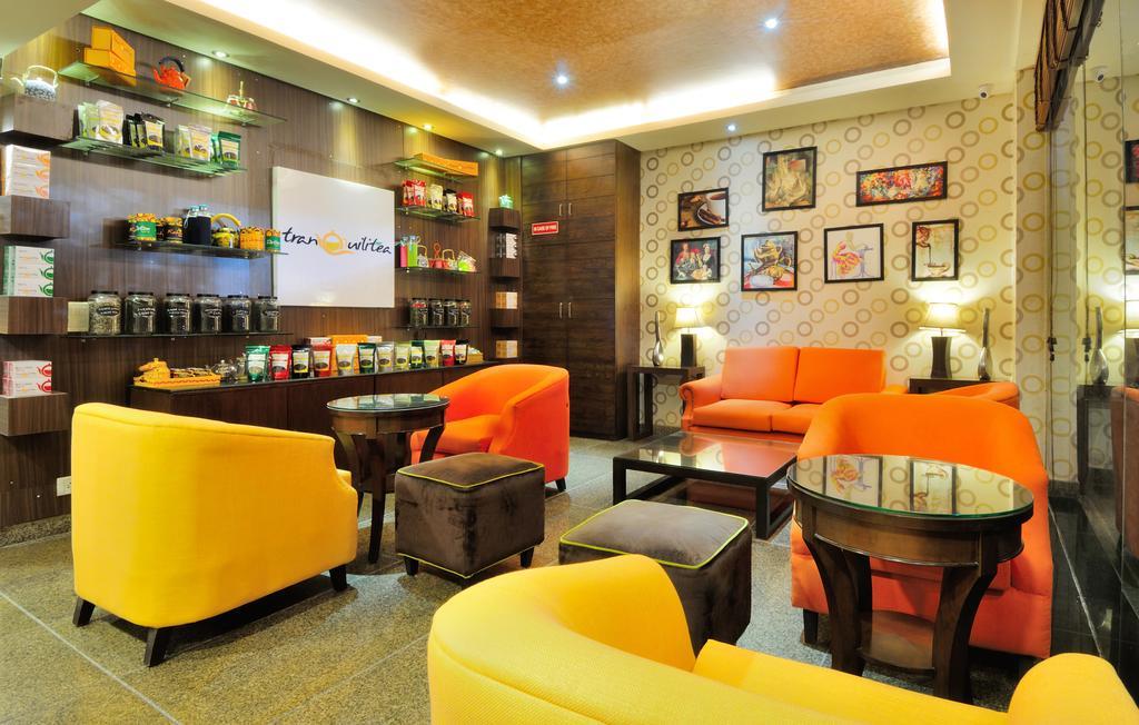 Crossroads Hotel คูร์เคาน์ ภายนอก รูปภาพ